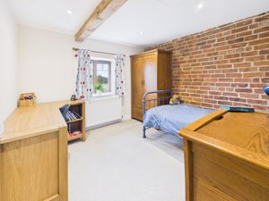 Bedroom- click for photo gallery